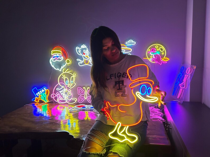 Duck Neon Sign 🦆 Splash Some Fun into Your Space!